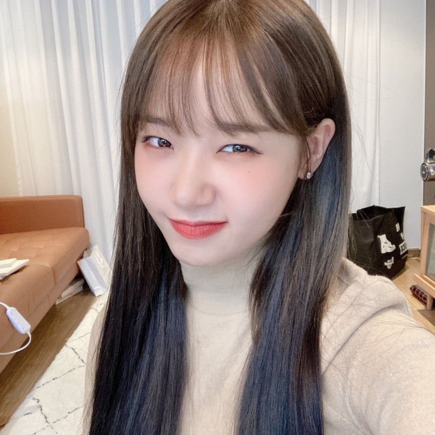 Choi Yoo-jung joins MC of beauty entertainment 'TREND RECORD'