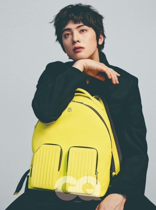 Cha Eun-woo, this hairstyle can also be digested
