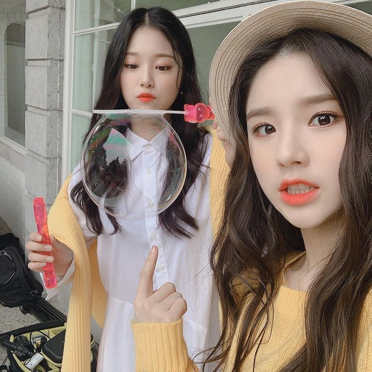 LOONA 'Star' enters top 30 North American radio charts for 6 consecutive weeks