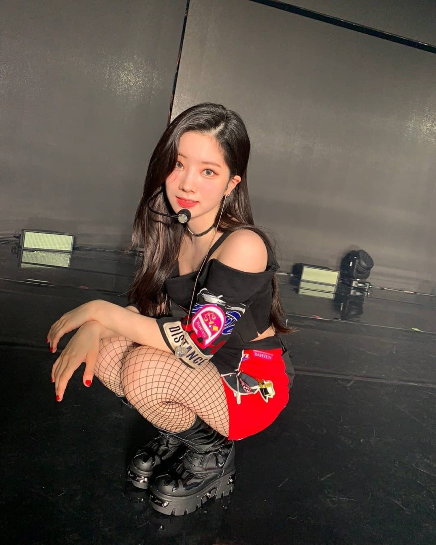 Twice Dahyun in fishnet stockings, sexy beauty