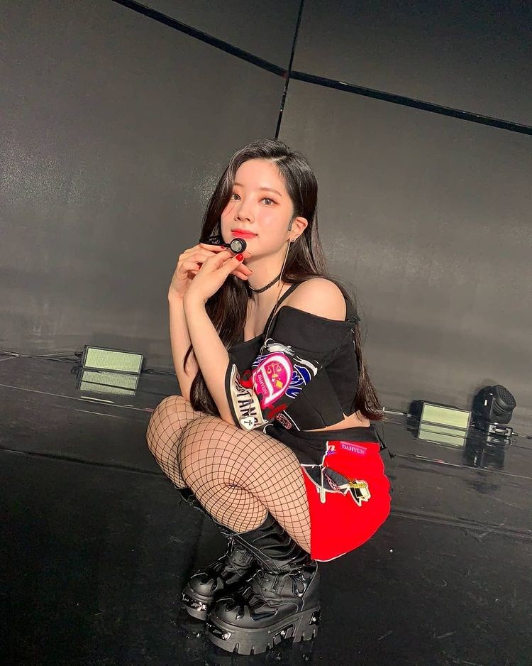 Twice Dahyun in fishnet stockings, sexy beauty