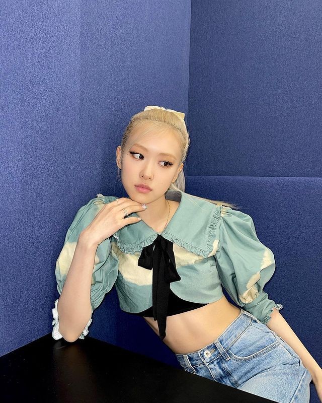 ROSÉ, 'On The Ground' dance performance video released