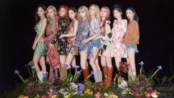 2000 Days with TWICE: From Being a 'Monster Rookie' to 'National Girl Group'