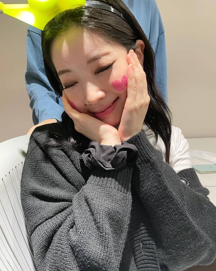 TWICE Jihyo X Dahyun, a pretty girl next to a pretty girl