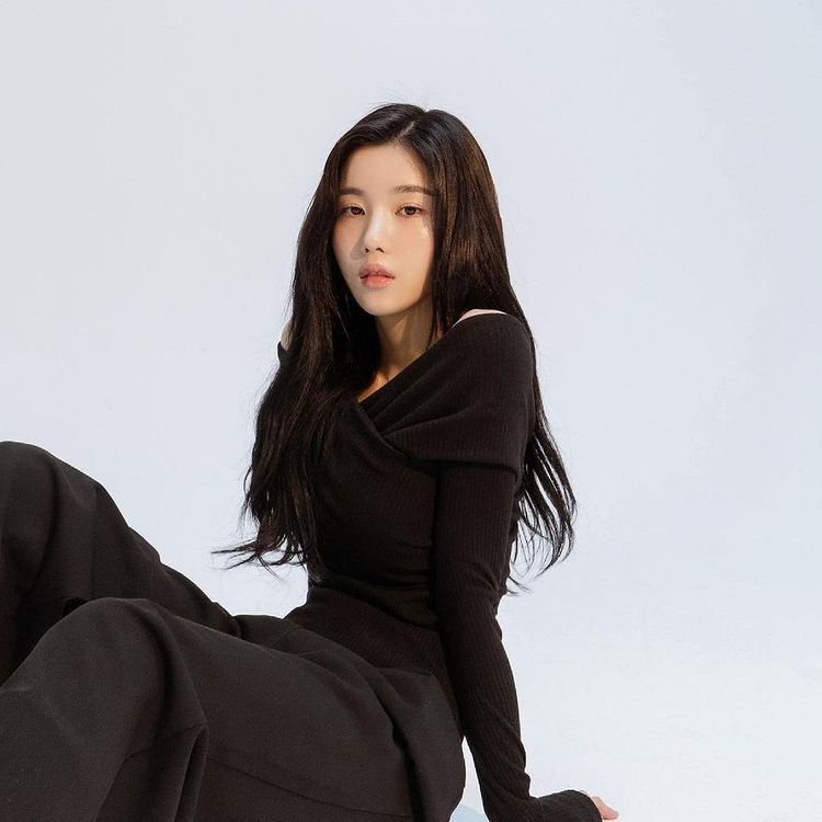 IZ*ONE Kwon Eun-bi, goddess of innocence