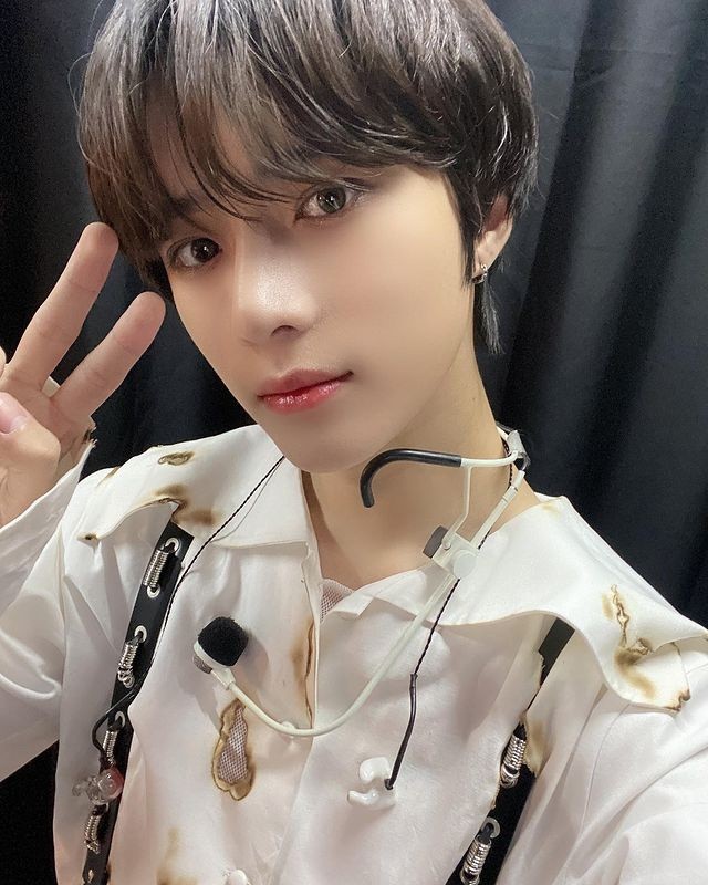 TXT, #5 on the US Billboard 200... Best record in the 3rd year of debut