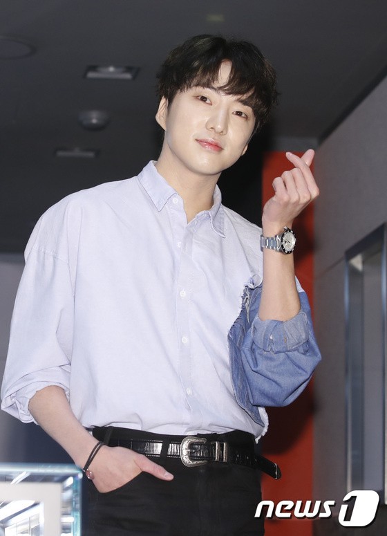Kang Seung-yoon 'Happy Smile'