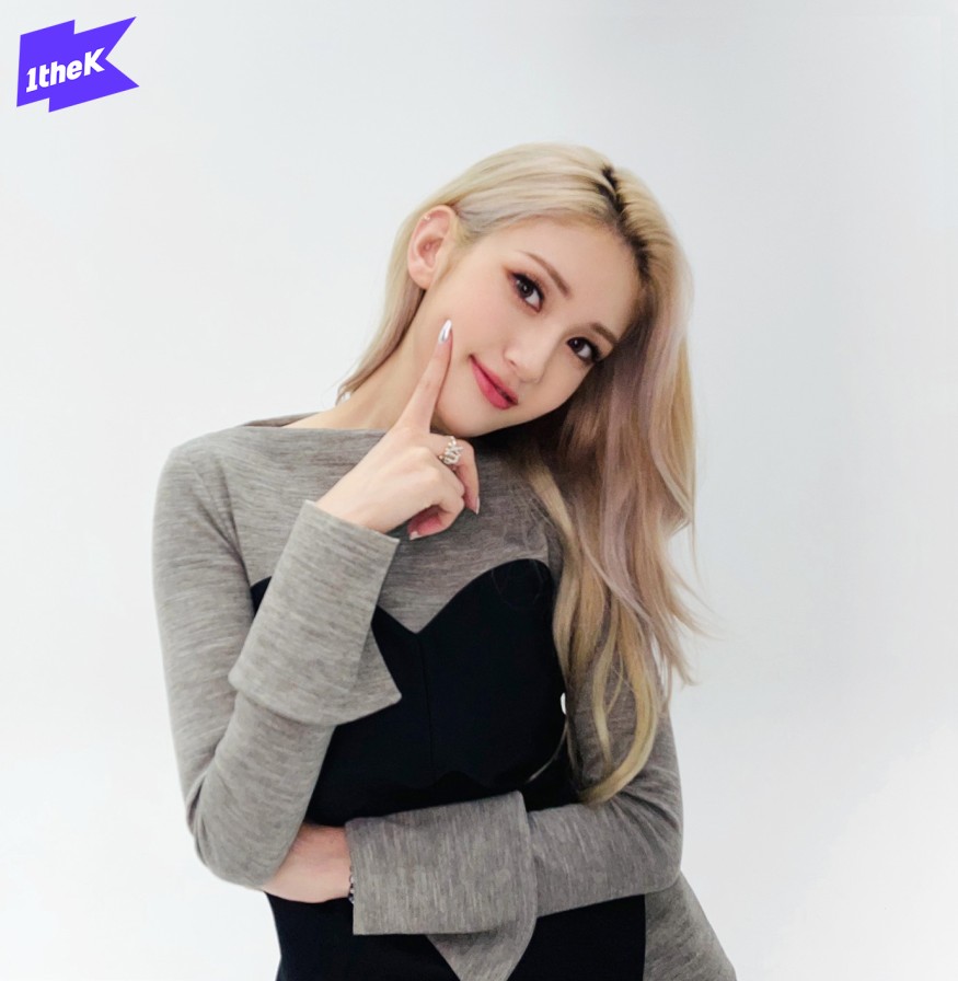 Jeon So-mi topped the YouTube MV Trending Worldwide Chart with New Song 'DUMB DUMB'