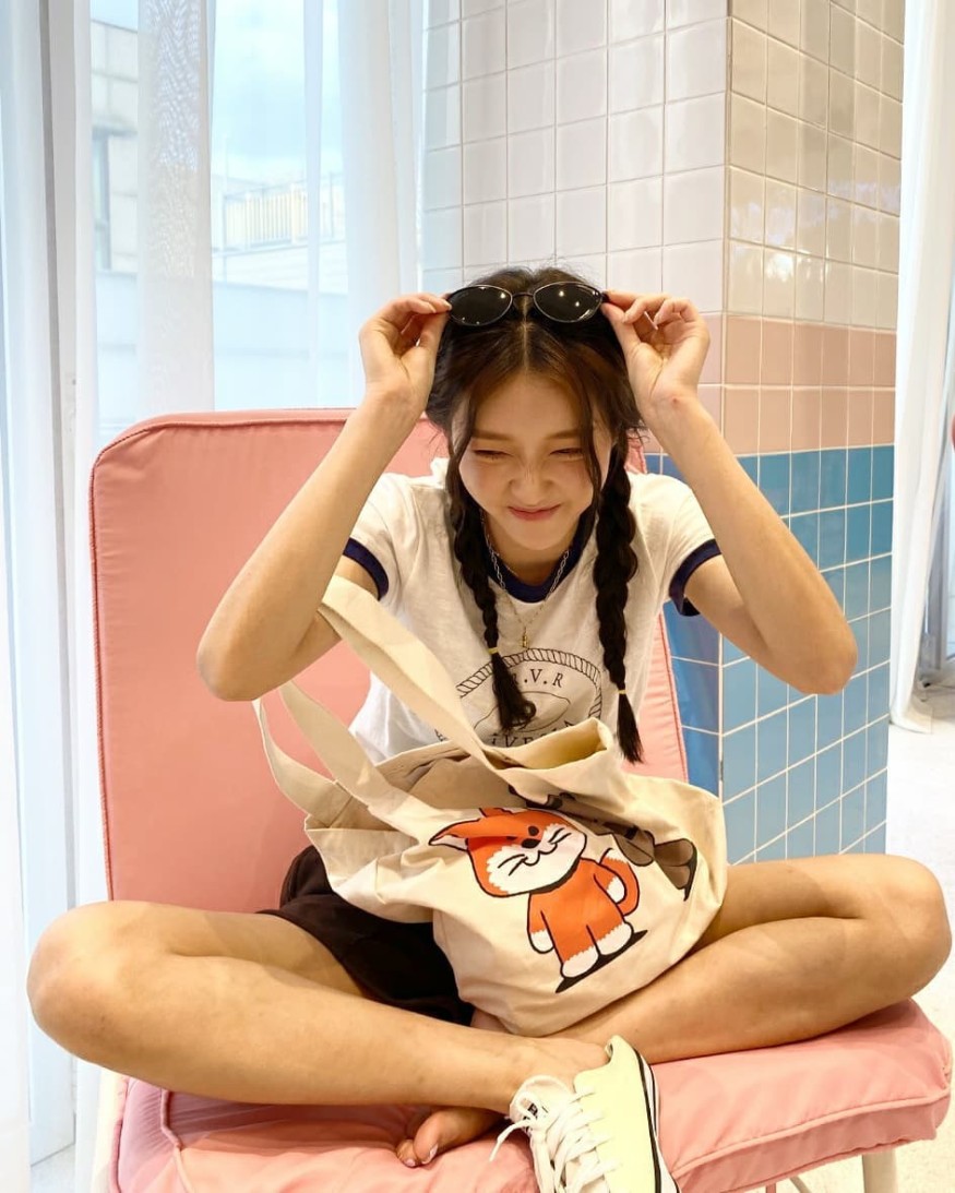 OH MY GIRL YooA, cute daily life