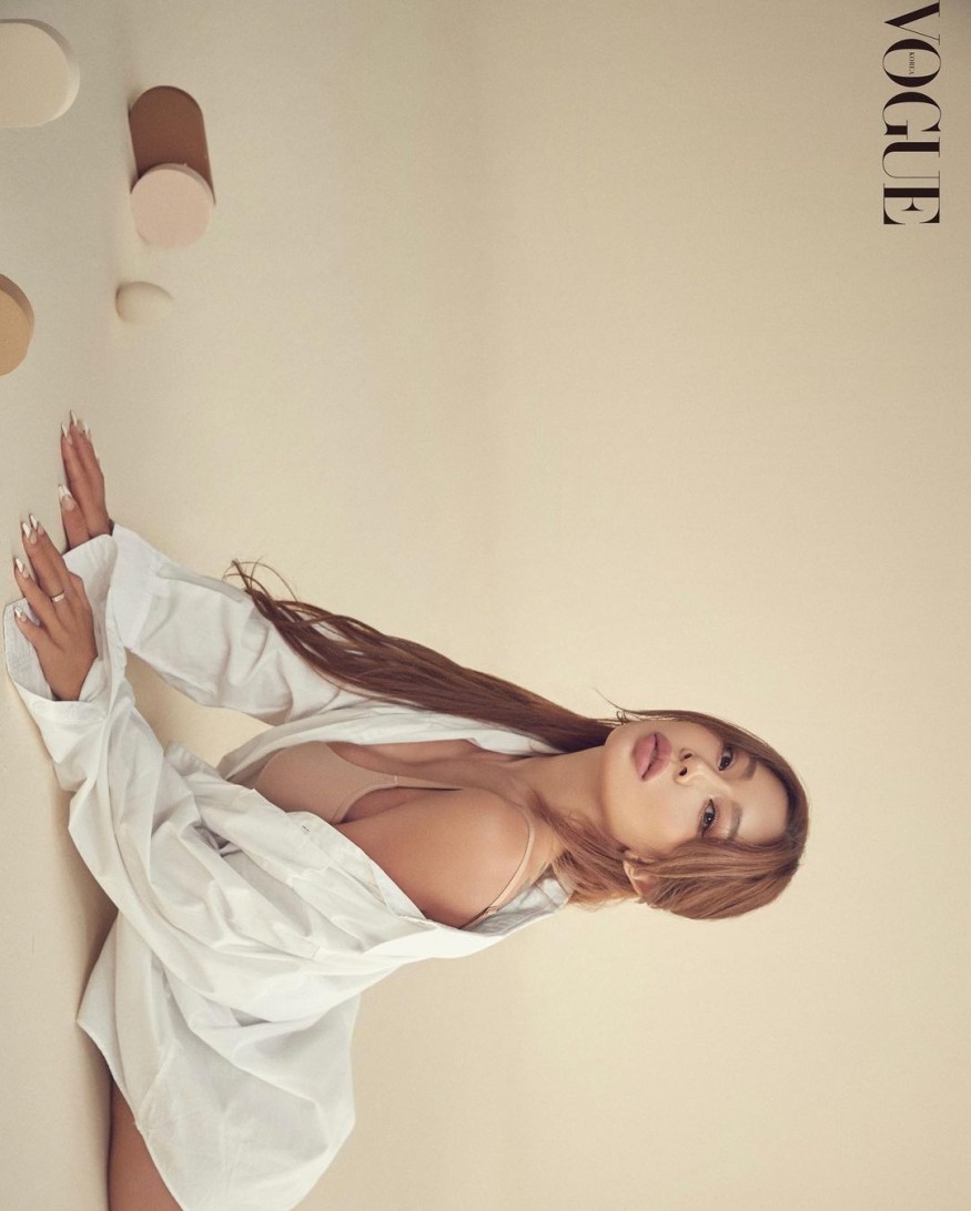 Jessi, underwear pictorial, healthy volume body