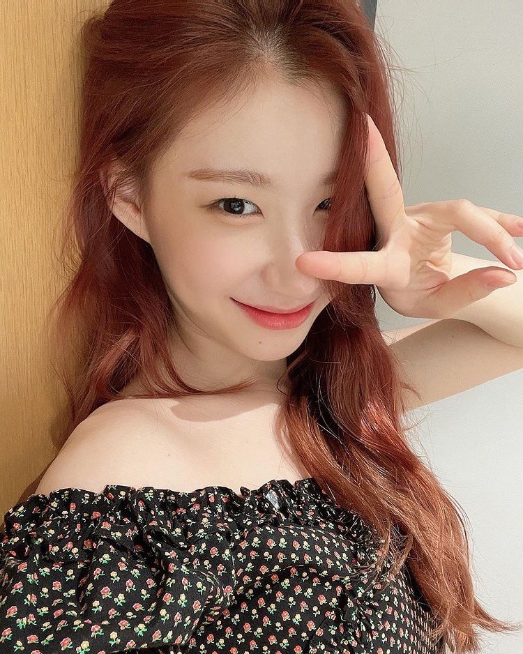 ITZY Chaeryeong, 'Studio Dance' Selected as Artist of August