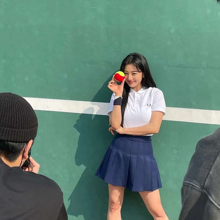 TWICE Jihyo, doll face and porcelain skin