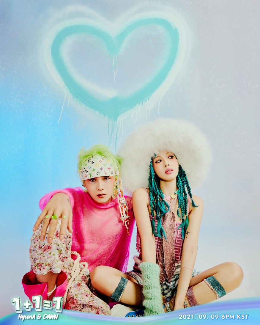 HyunA and Dawn, 1+1=1