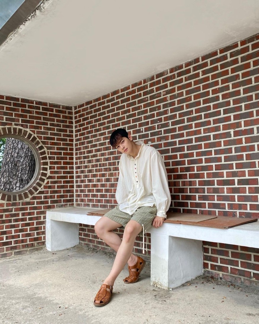 Cha Eun-woo, still handsome... boy beauty