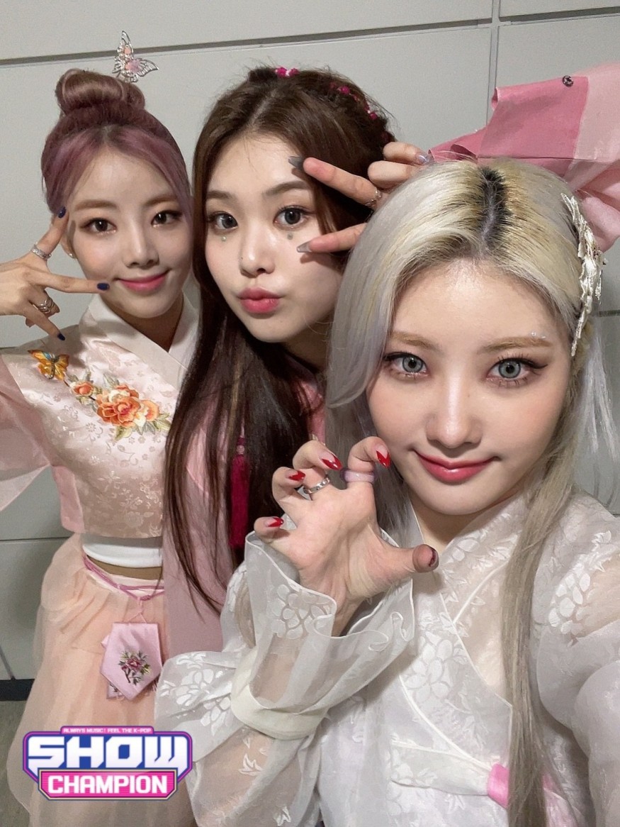 PURPLE KISS, ‘Zombie’ performance video released... That’s why theme idols
