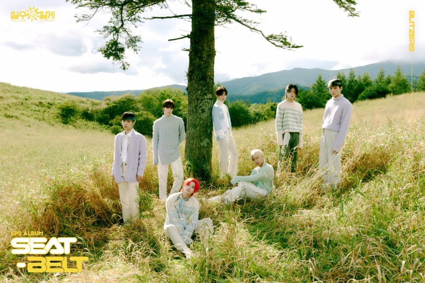 BLITZERS, more daring new album photos released... reverse charm