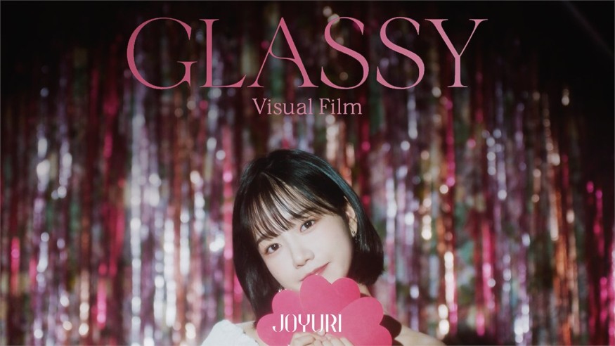 JO YURI, IZ*ONE take off 'Yuri-like'... "Role model = Kwon Jin-ah Baek Yerin"