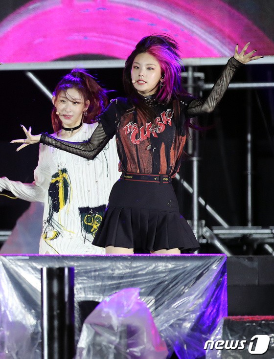ITZY 'The charisma that dominates the stage'