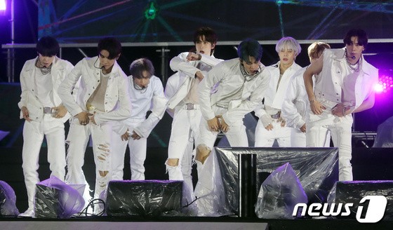 NCT127 'Power Charisma'