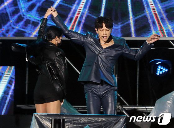 Rain 'Intense Performance'