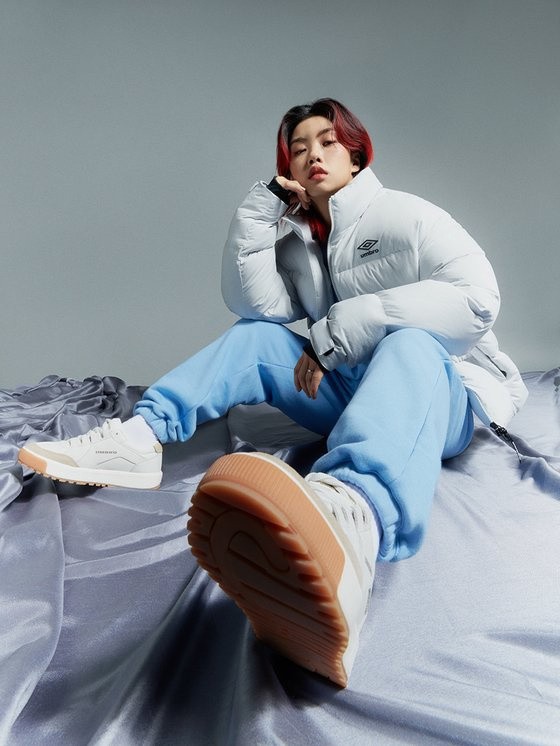 Aiki transforms into a hipster in sportswear