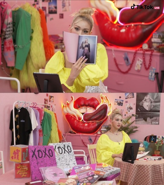 JEON SOMI 'XOXO' TikTok unboxing live