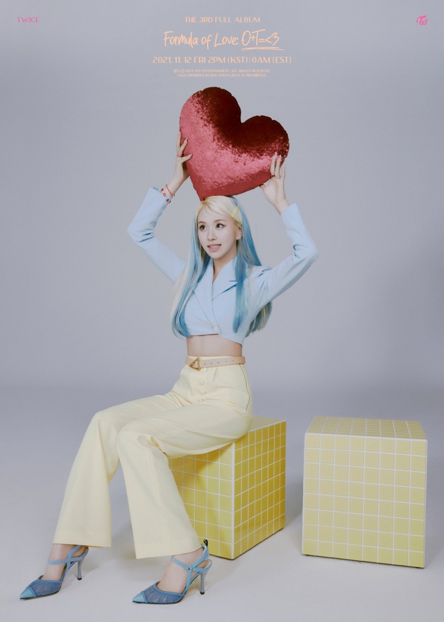 'Comeback' TWICE, 'SCIENTIST' MV teaser released... love research transformation