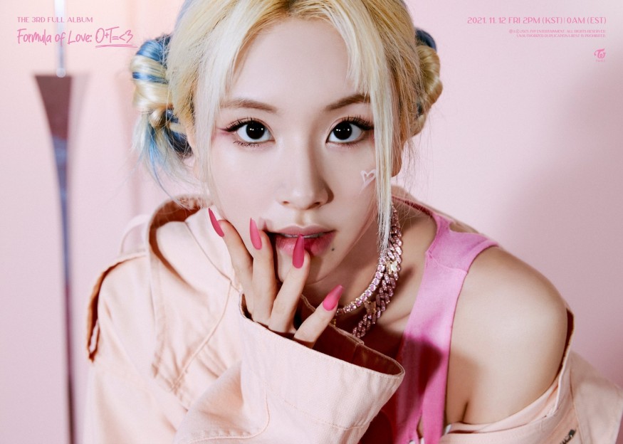 'Comeback' TWICE, 'SCIENTIST' MV teaser released... love research transformation
