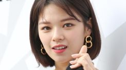 Jeongyeon Reveals Why She Joined TWICE Comeback Promotion Despite Her Health Condition