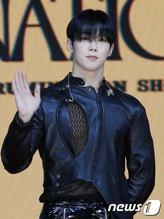 SF9 returns as a deadly sexy man