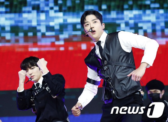 SF9 returns as a deadly sexy man
