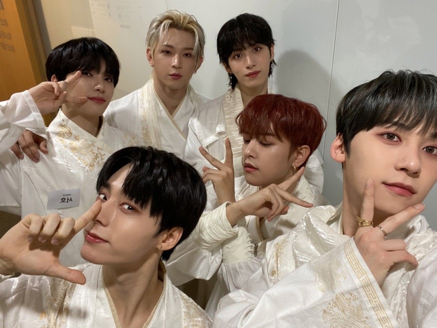 ONEUS unveils a surprise choreography video for '月下美人: LUNA'... 6 person 6 color styling