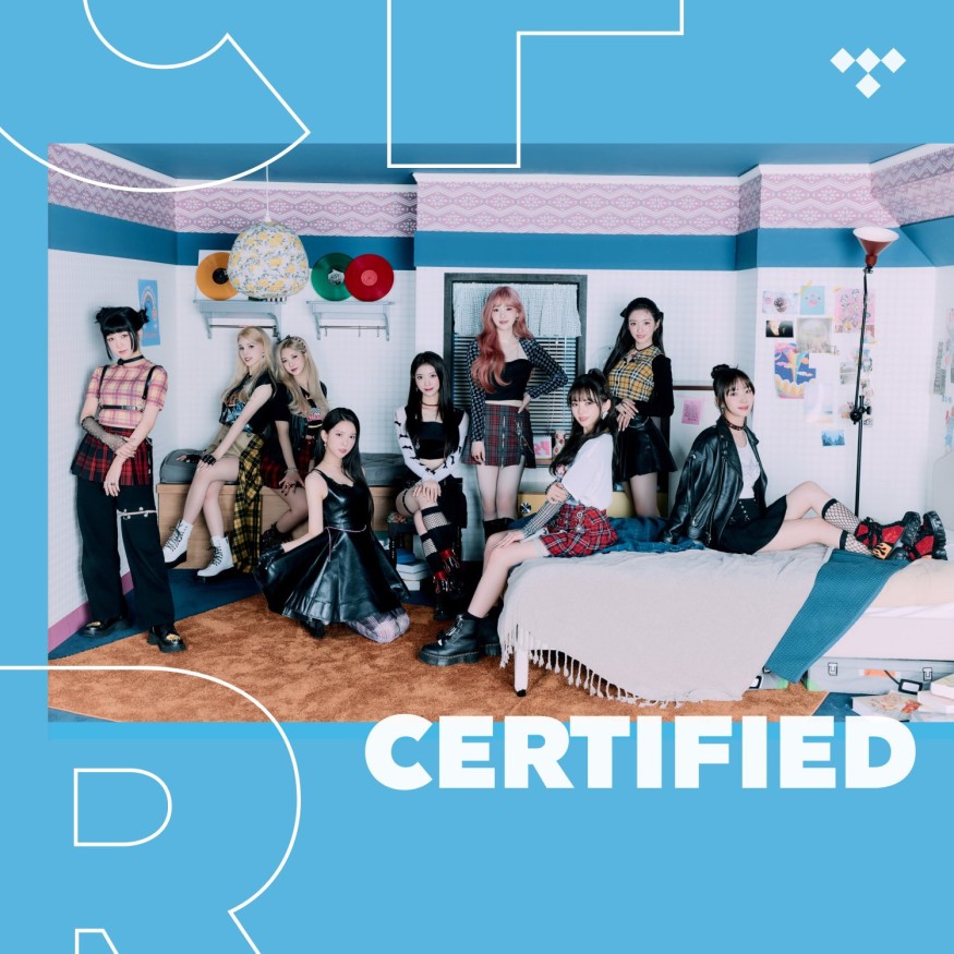 Kep1er breaks the record on the first day of the debut album... Exceeded 150,000 copies
