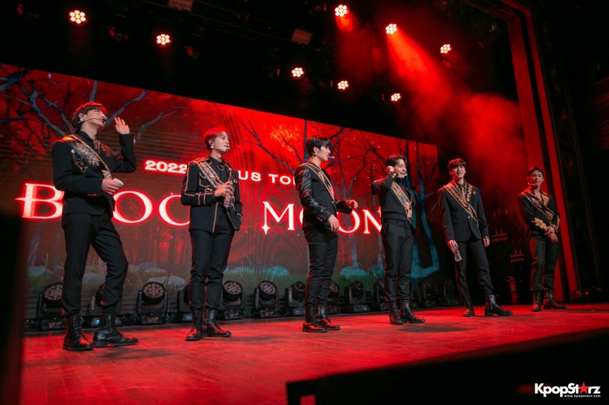 Exclusive Photos from ONEUS 2022 'BLOOD MOON' Tour in New York City
