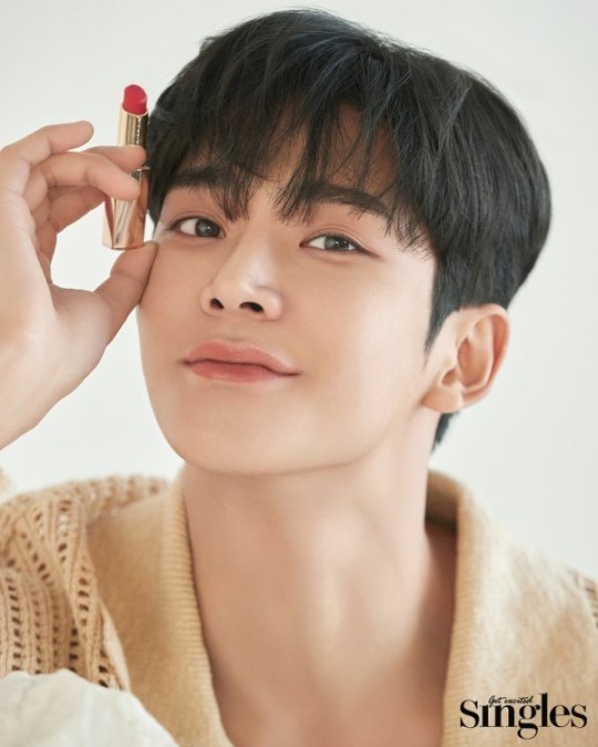 Rowooon, a crazy visual that embraces the fresh spring