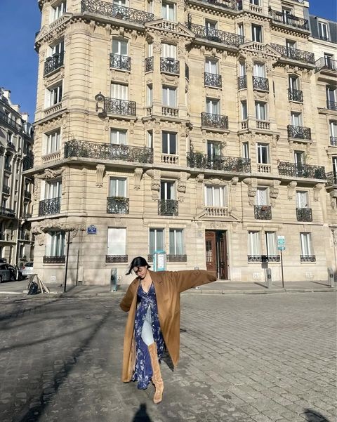 Hwasa Displays Parisian Chic Style