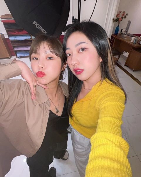 Mamamoo Wheein, Red Lip → Chic Eyes… Reversal of mature beauty