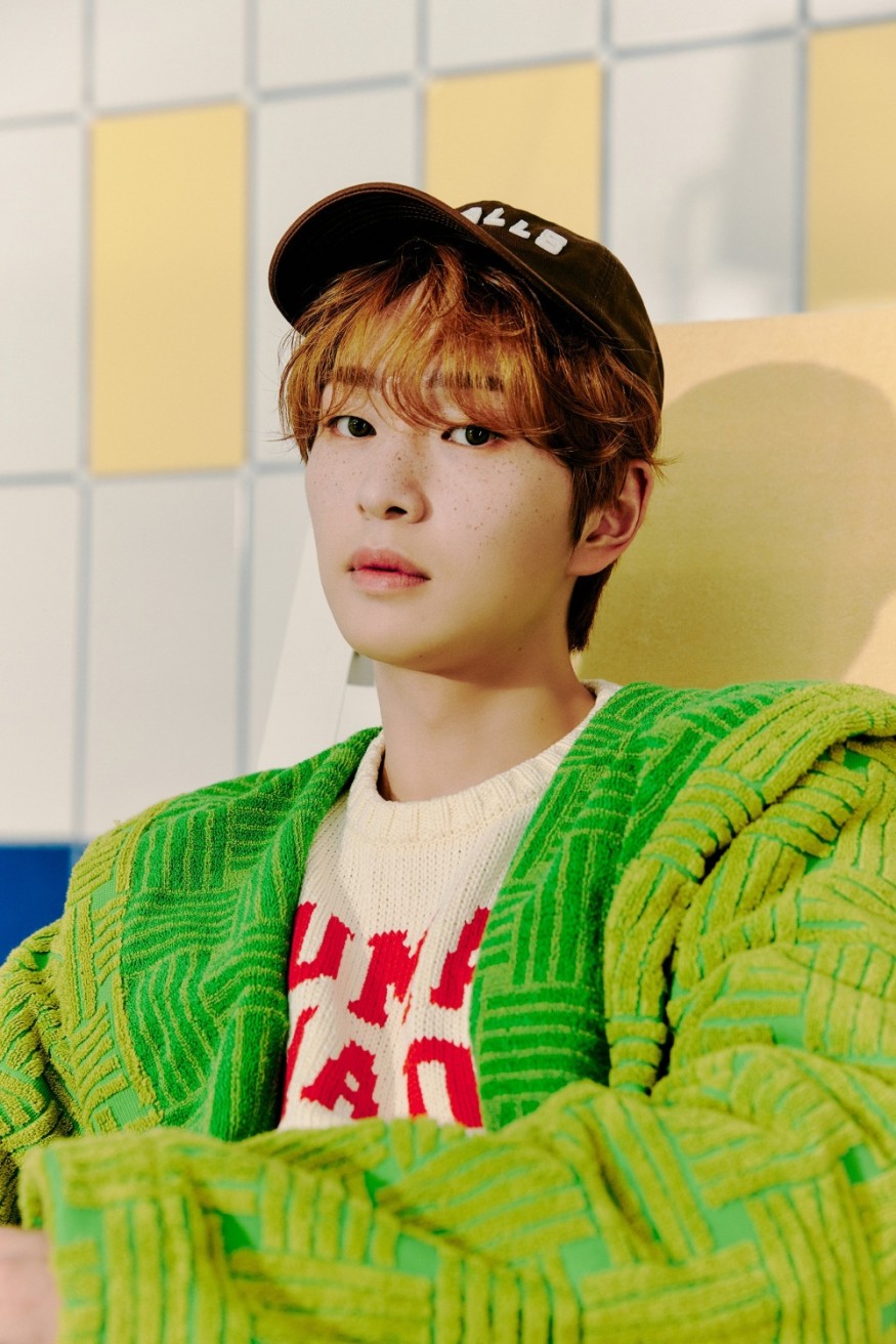 SHINee Onew Releases 'DICE' MV