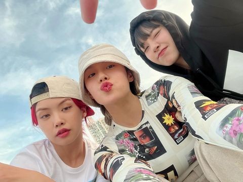 LEEJUNG, AIKI X no:ze and duck boat date... "I love you thank you"