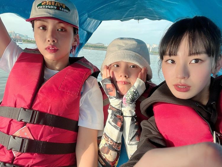 LEEJUNG, AIKI X no:ze and duck boat date... "I love you thank you"