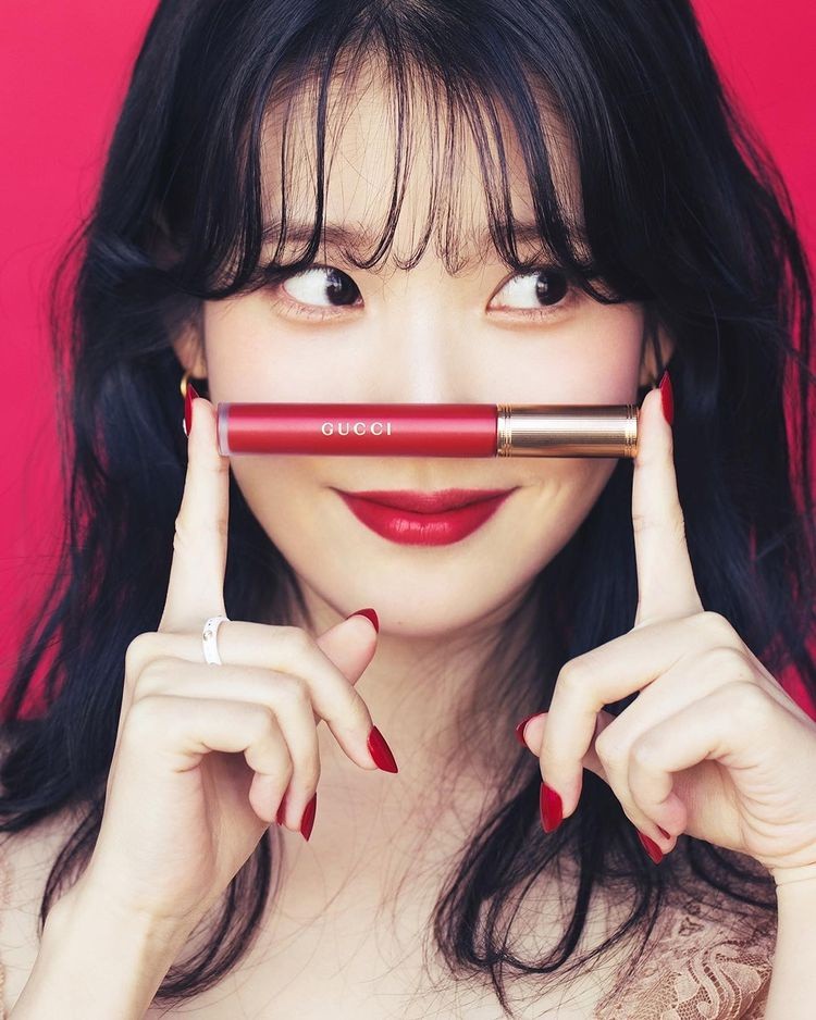IU "I want to share the love I received" Donate 100 million won on Children's Day