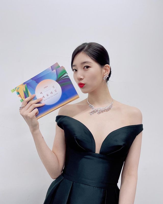 Suzy, you're getting more and more innocent... extreme neat beauty