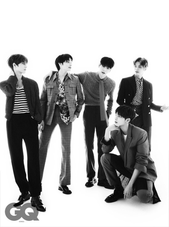 TXT Unveils Black and White Pictorial