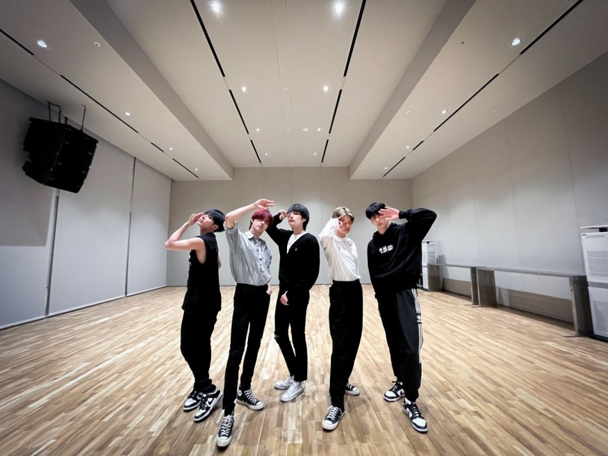 TXT, first appearance on 'The Kelly Clarkson Show' in the US... "A terrifying existence in the K-pop world"