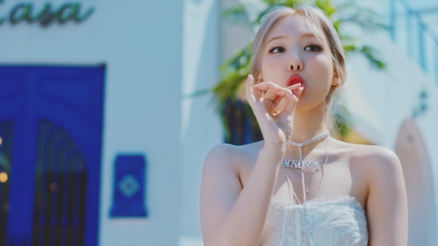 "The moment to break the limit" Nayeon's solo... Charm beyond TWICE
