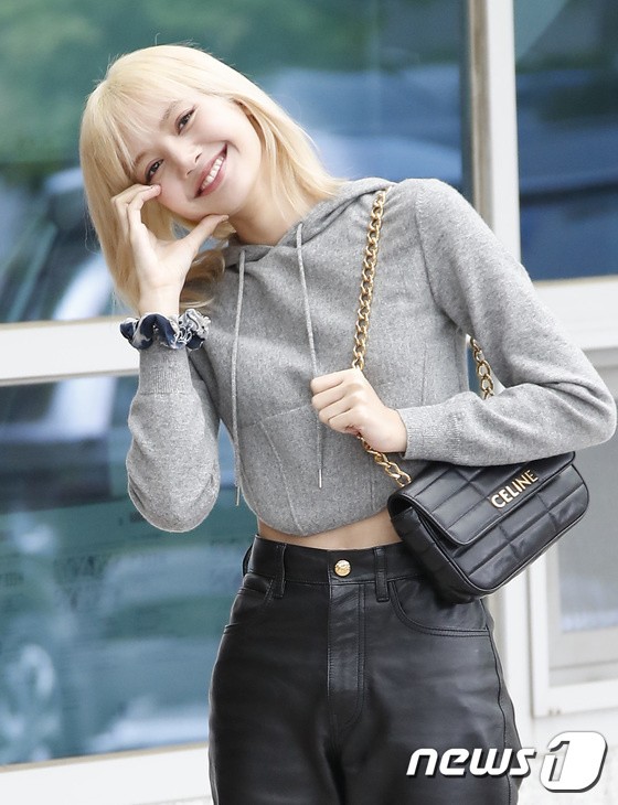 Lisa, love smile twinkle