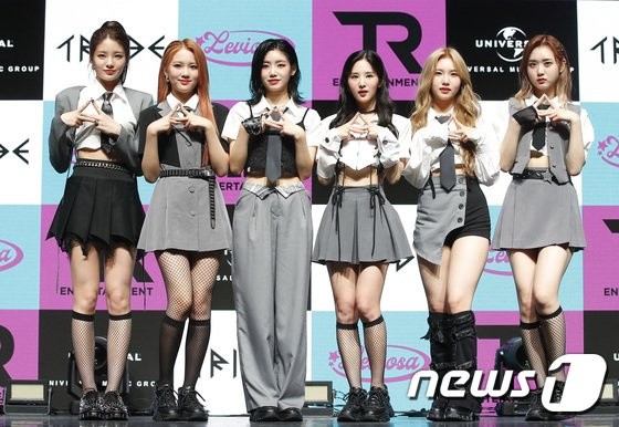 'Comeback' TRI.BE "I will show you a refreshing charm with a bad vibe"