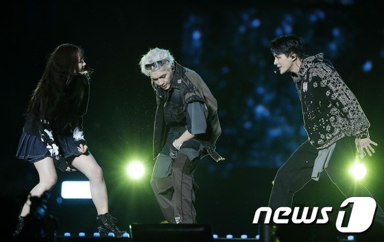Giselle·Taeyong·Jeno, attention-focused stage