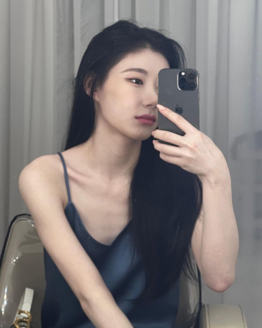 ITZY Chaeryeong, skinny enough to show the breastbone, 'surprise'
