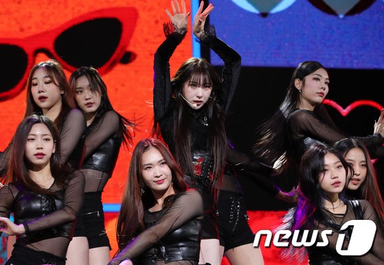 Lee Chae-yeon to debut solo in 4 years